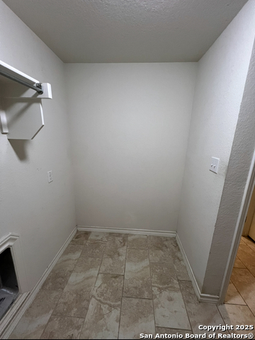 Image 36 of 43 For 3657 Briscoe Way