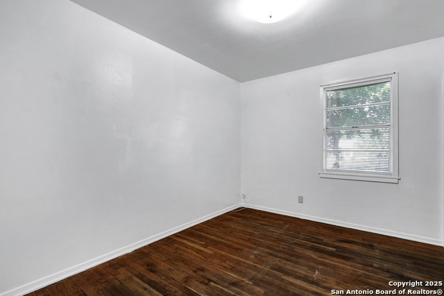 Image 24 of 31 For 2823 Tillie Dr