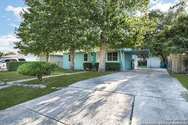 Image 4 of 31 For 2823 Tillie Dr