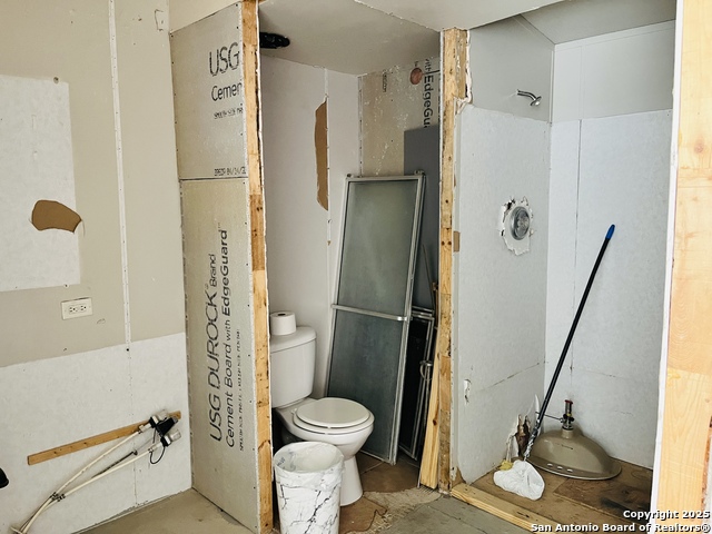 Image 21 of 22 For 18707 County Road 5736