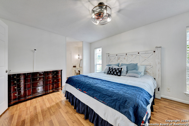 Image 14 of 24 For 13527 Beltway