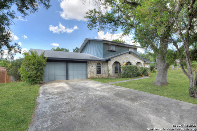 Image 3 of 24 For 13527 Beltway