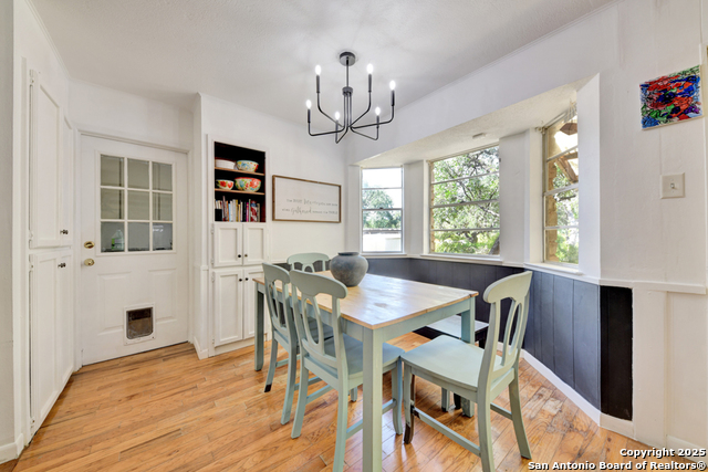 Image 8 of 24 For 13527 Beltway