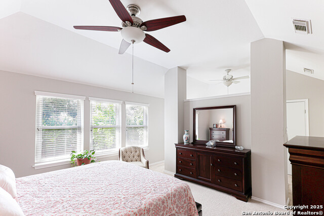 Image 24 of 62 For 1021 Silvertree Blvd