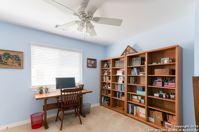Image 33 of 62 For 1021 Silvertree Blvd