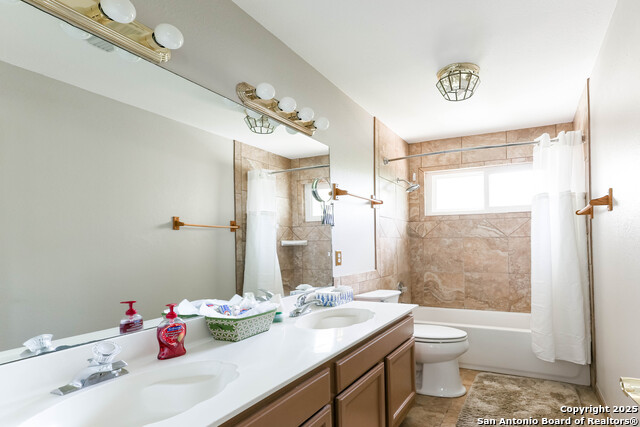 Image 36 of 62 For 1021 Silvertree Blvd