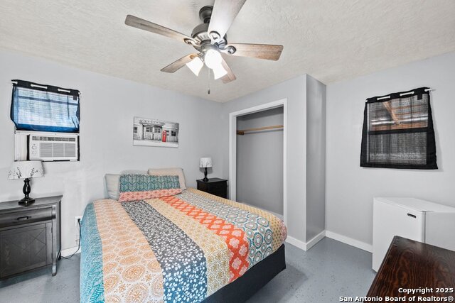 Image 21 of 29 For 1397 Canyon Lake