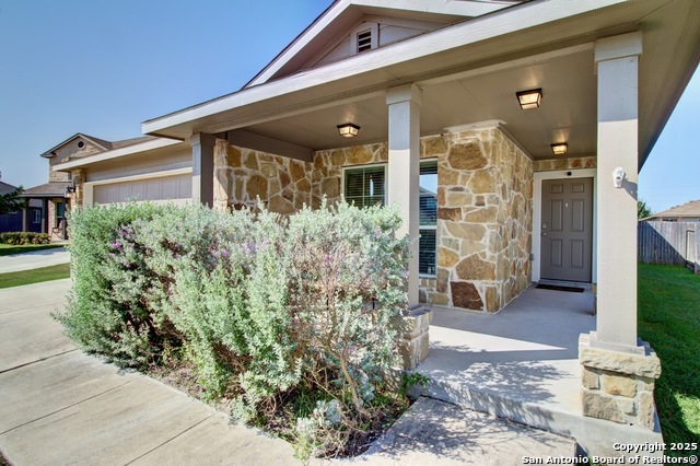 Image 3 of 23 For 2276 Hawk Dr