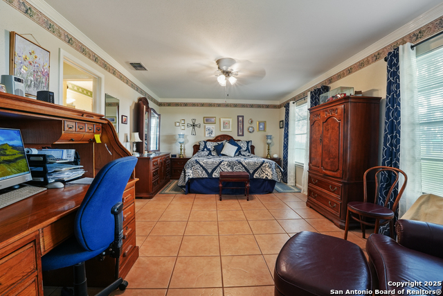 Image 15 of 50 For 4555 Ogden S