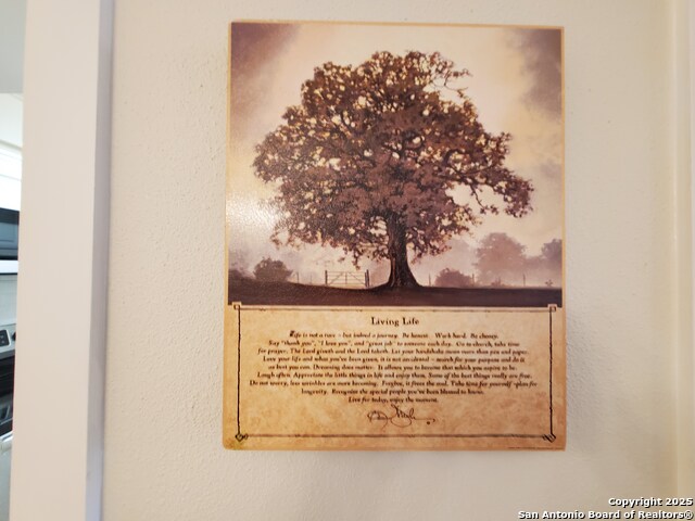 Image 36 of 42 For 7701 Wurzbach Rd 301