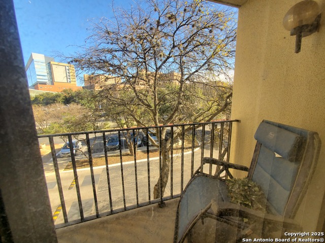 Image 42 of 42 For 7701 Wurzbach Rd 301