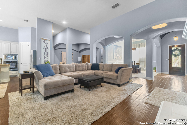 Image 18 of 40 For 1431 Sun Mountain