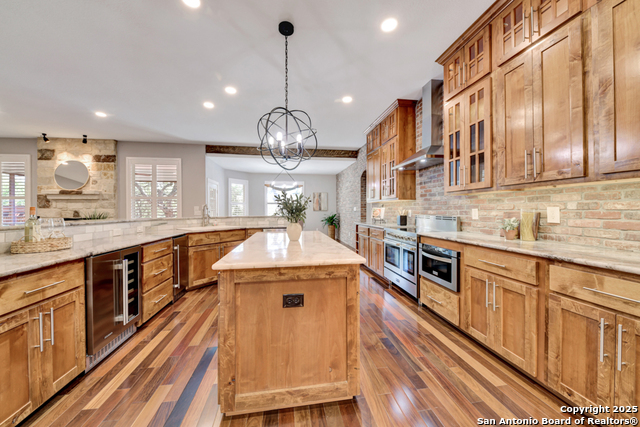 Image 12 of 51 For 2437 River Way