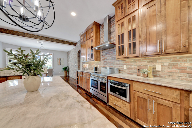 Image 13 of 51 For 2437 River Way