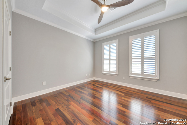 Image 31 of 51 For 2437 River Way