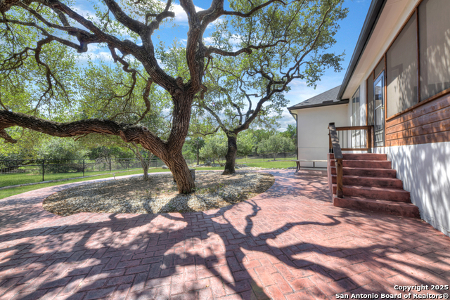 Image 41 of 51 For 2437 River Way