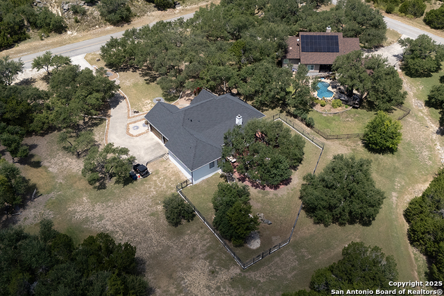 Image 46 of 51 For 2437 River Way