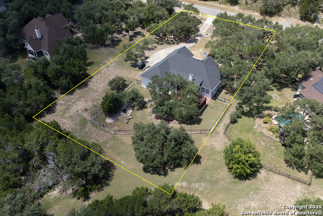 Image 47 of 51 For 2437 River Way