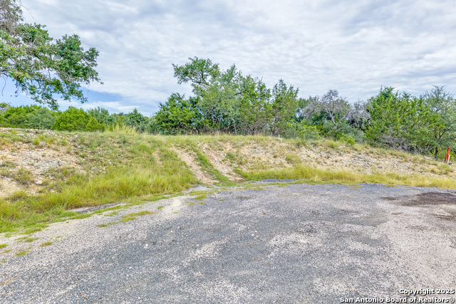 Image 7 of 20 For 106 Albert Horton