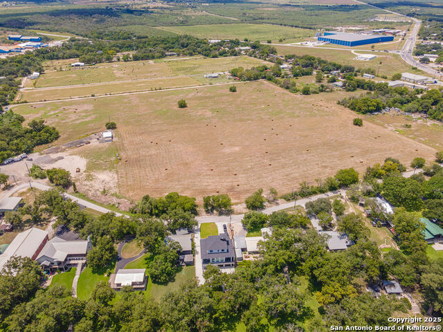 Listing photo id 13 for Address Not Provided