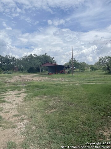 Listing photo id 1 for 19512 Tonkawa Pass