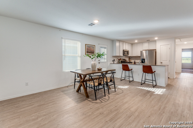 Listing photo id 10 for 12930 Deep Eddy