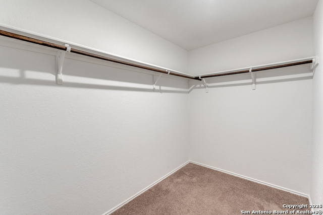 Listing photo id 14 for 12930 Deep Eddy