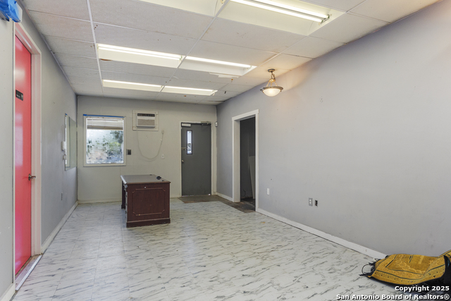 Listing photo id 7 for 1818 Zarzamora