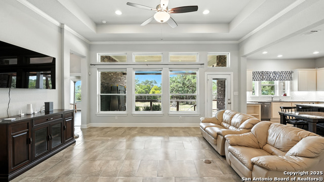 Listing photo id 11 for 179 Prairie Dawn