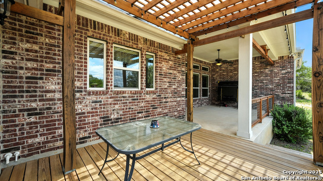 Listing photo id 35 for 179 Prairie Dawn