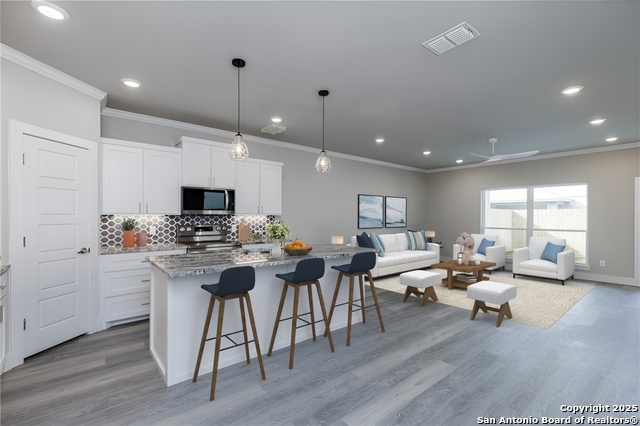 Listing photo id 17 for 13970 Fortuna Bay  A