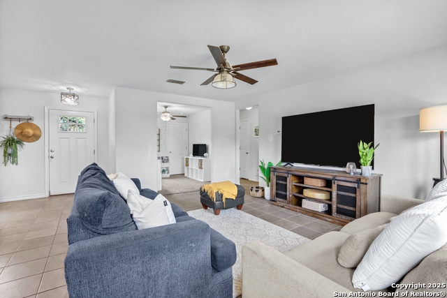 Image 17 of 43 For 711 Forest Trail