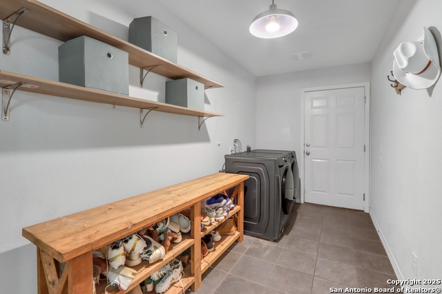 Image 30 of 43 For 711 Forest Trail