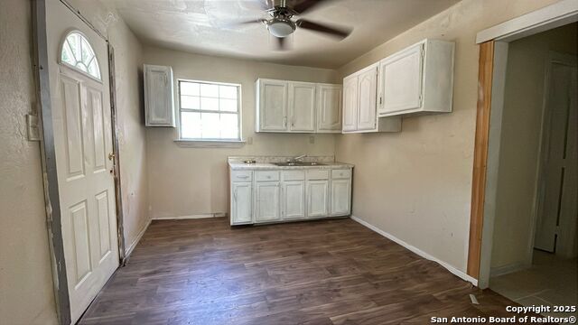 Image 8 of 16 For 110 Tesla  