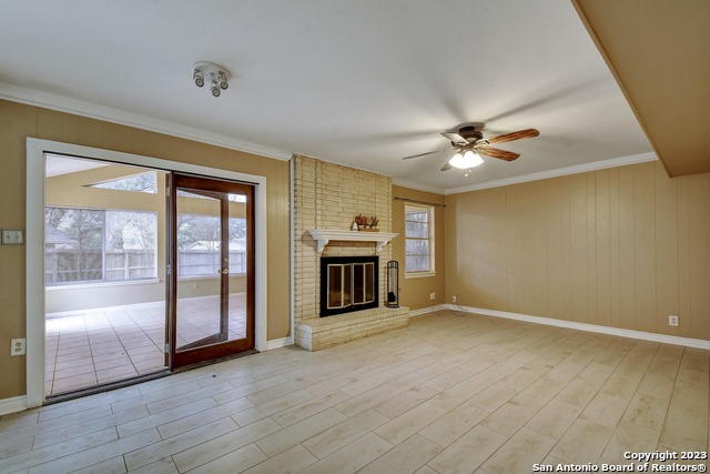 Image 10 of 37 For 5801 Windvale Dr.