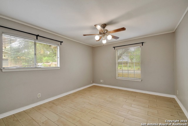 Image 17 of 37 For 5801 Windvale Dr.