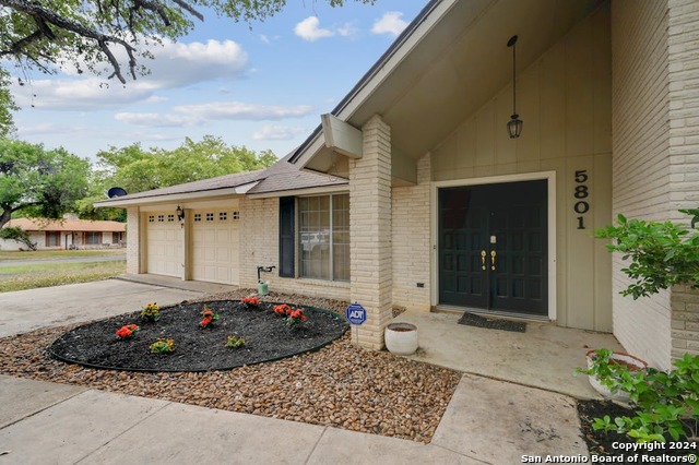 Image 2 of 37 For 5801 Windvale Dr.