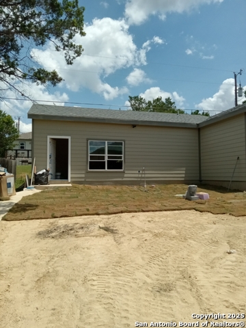 Details for 324 Ridgerock Dr  2, Canyon Lake, TX 78133