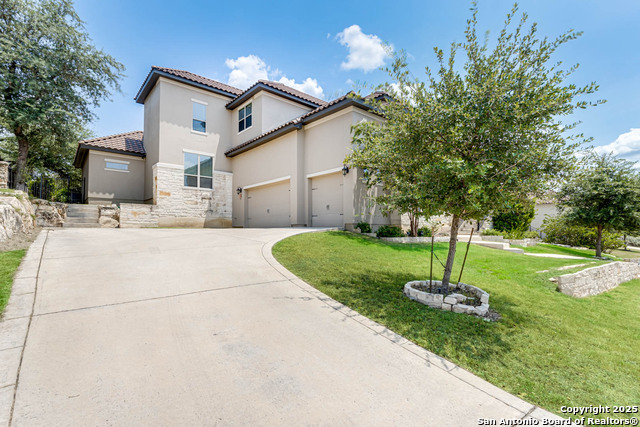 Listing photo id 0 for 24139 Vecchio