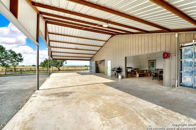 Listing photo id 25 for 722 County Road 424