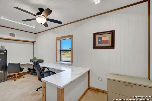 Listing photo id 34 for 722 County Road 424
