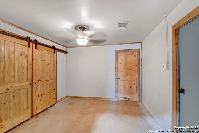 Listing photo id 41 for 722 County Road 424