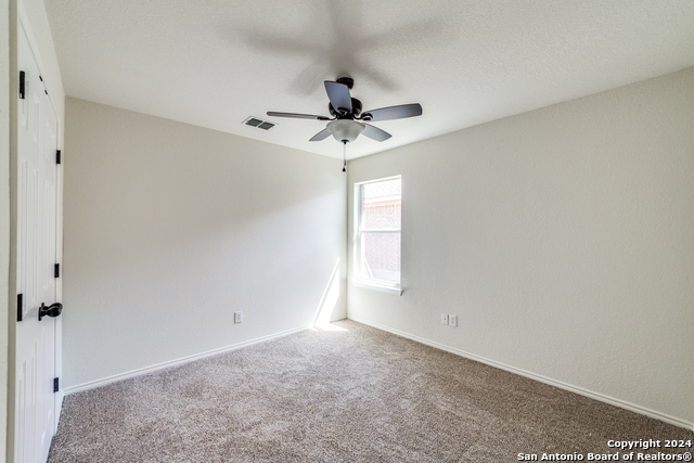Listing photo id 19 for 9663 Emerald Place