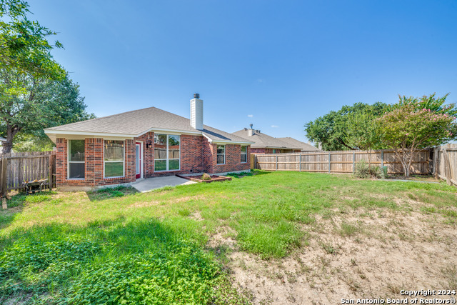 Listing photo id 22 for 9663 Emerald Place