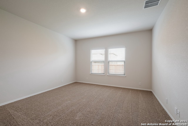 Listing photo id 10 for 6015 Bowie Mountain