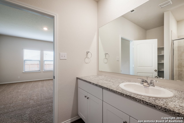 Listing photo id 15 for 6015 Bowie Mountain