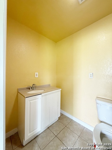 Listing photo id 5 for 1045 County Road 665