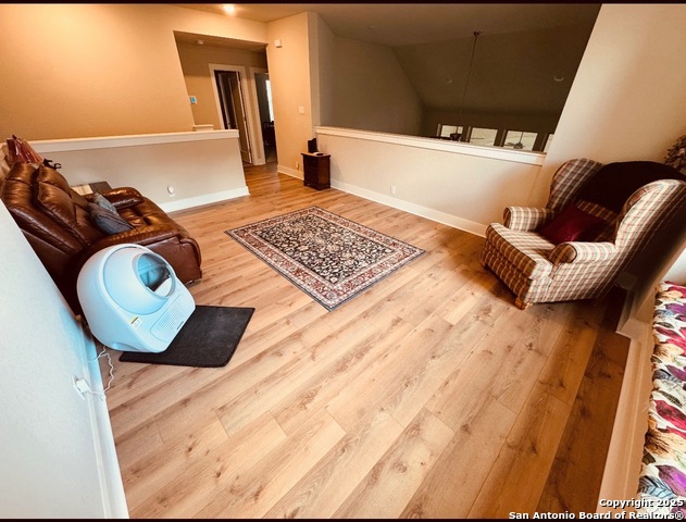 Listing photo id 28 for 24929 Resort Parkway