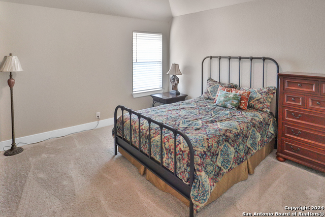 Listing photo id 31 for 24929 Resort Parkway