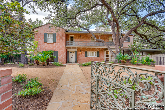 Details for 248 Summit Ave E, San Antonio, TX 78212